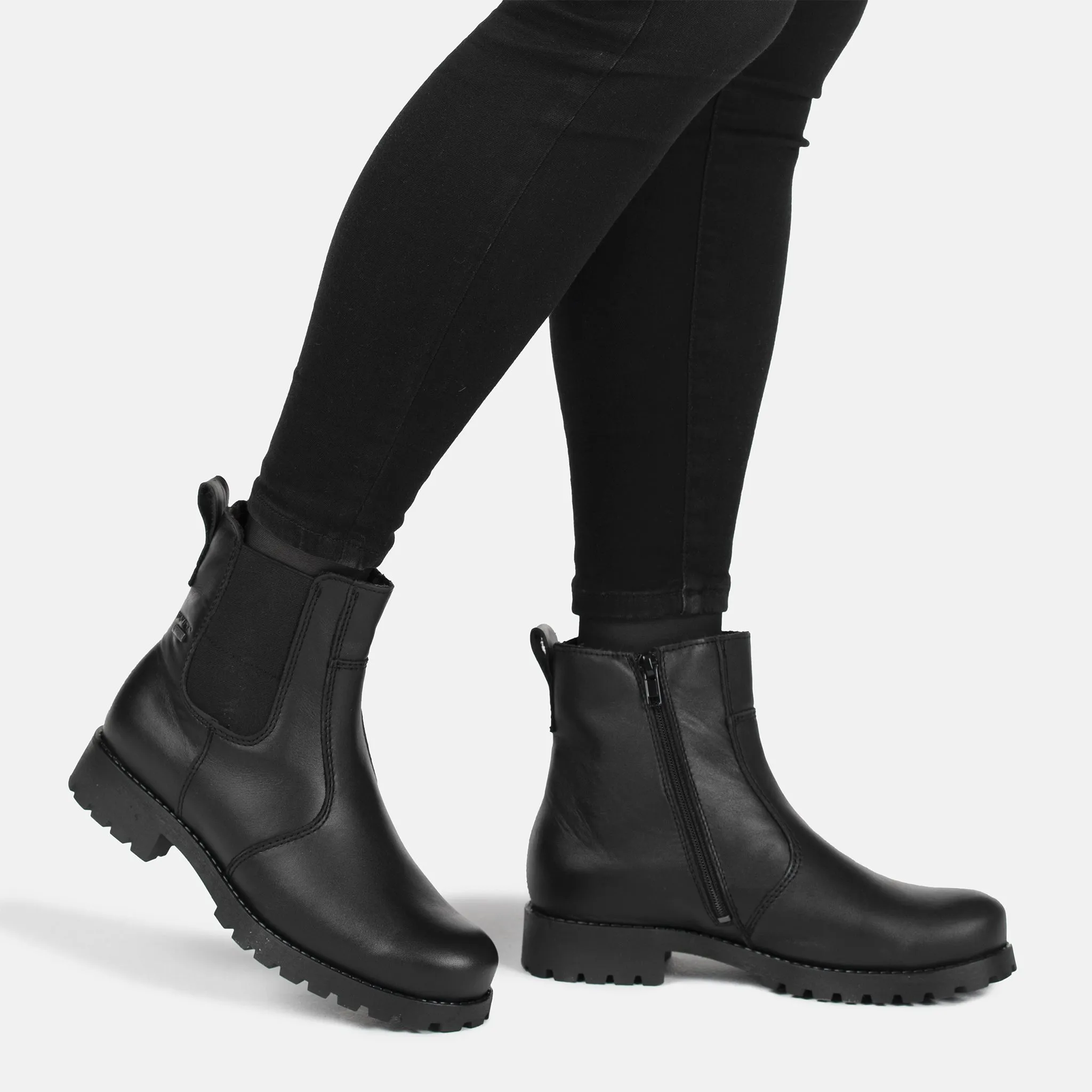 AAVA Women's GORE-TEX® Chelsea boots