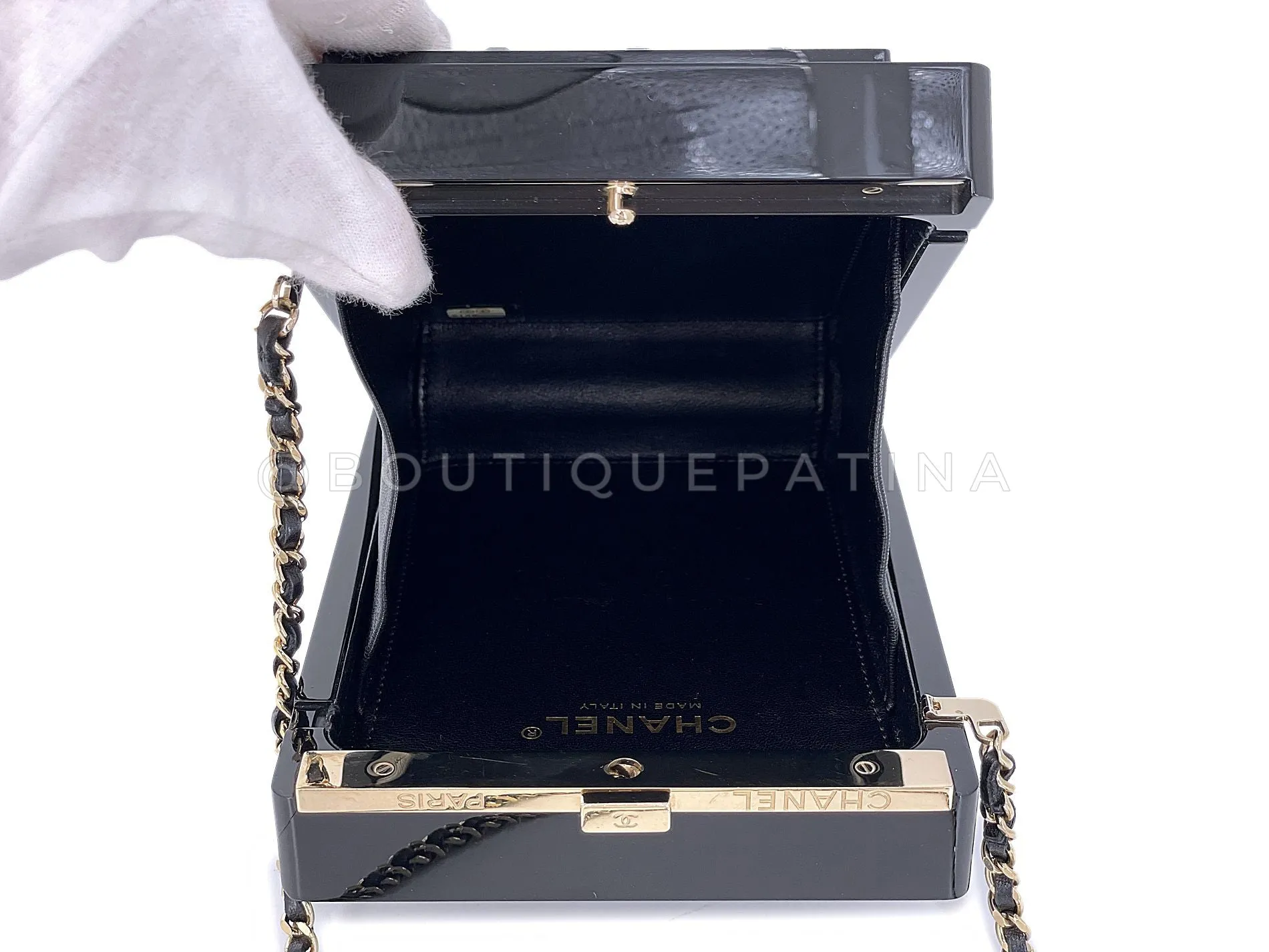 Chanel 2015 Crystal "5" Plexiglass Minaudière Evening Clutch Bag GHW BHV