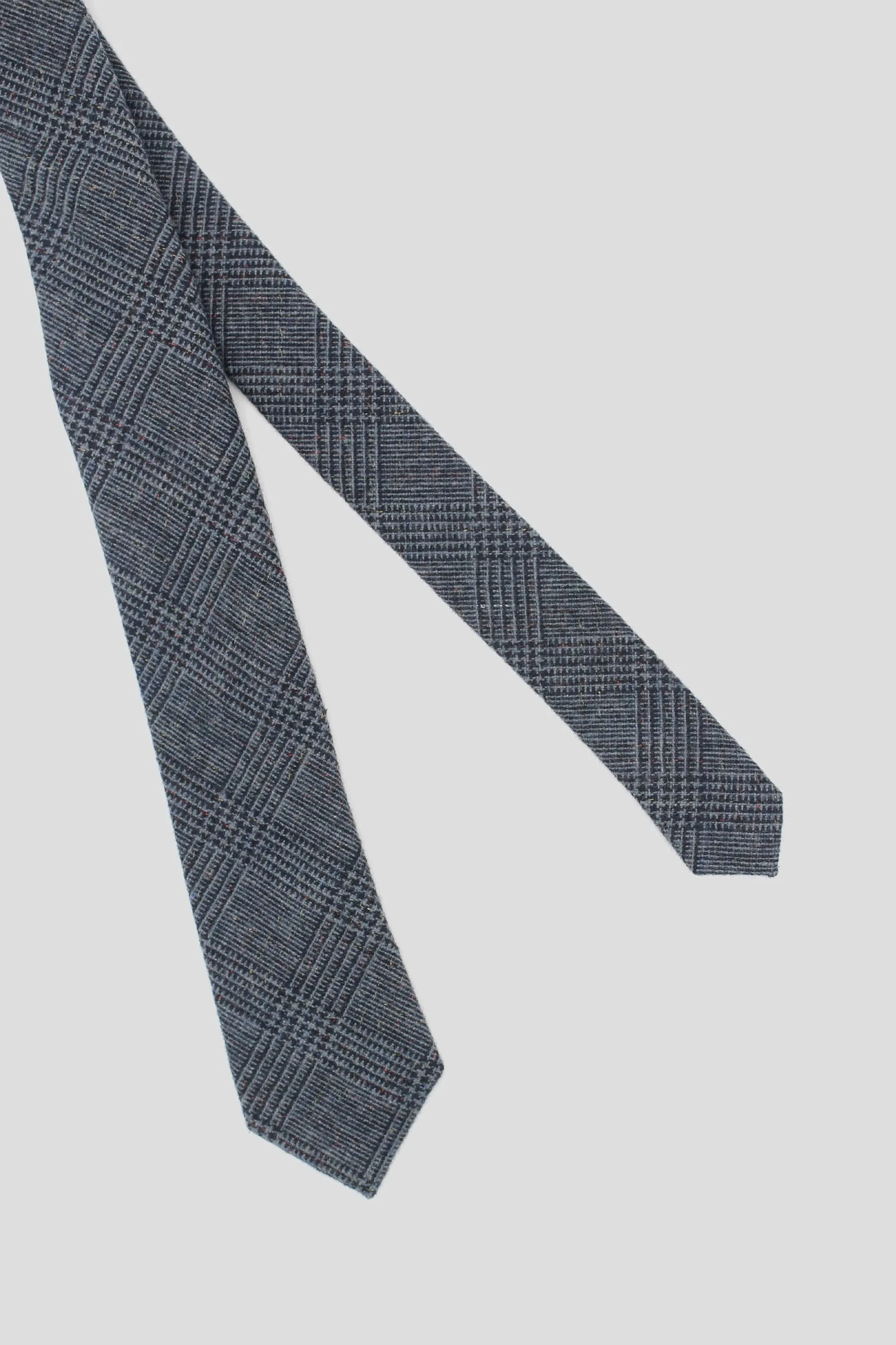 Darius Blue Prince of Wales Check Tie