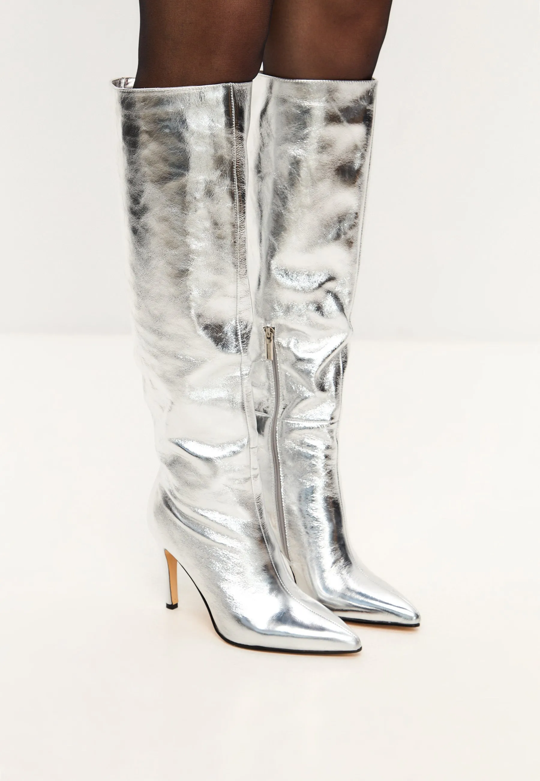 Elegant Stiletto Knee-High Boots Reyna - Silver