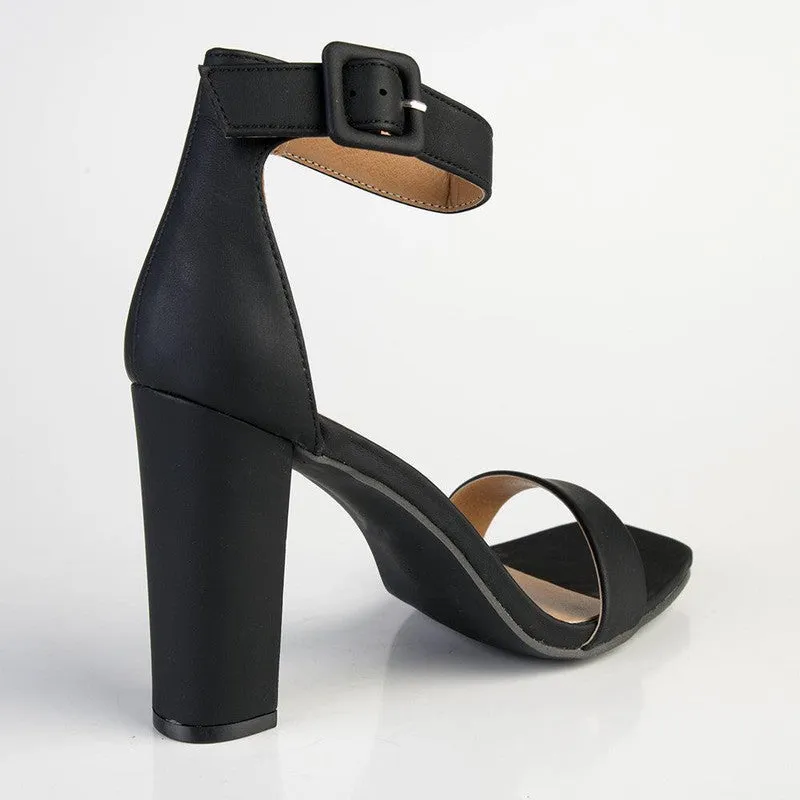 Madison Angelique Classic Block Heel Sandal - Black