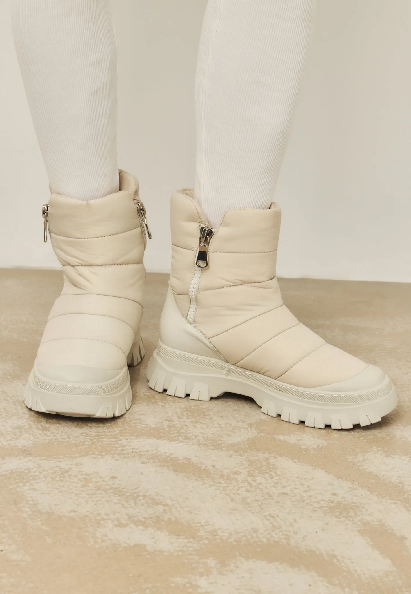 Platform Winter Boots - Beige